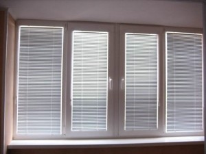 жалюзи на пластиковые окна